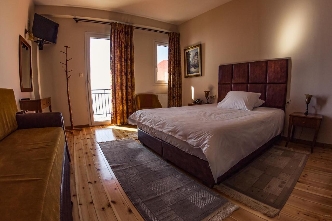Horizon Hotel Ioannina Buitenkant foto